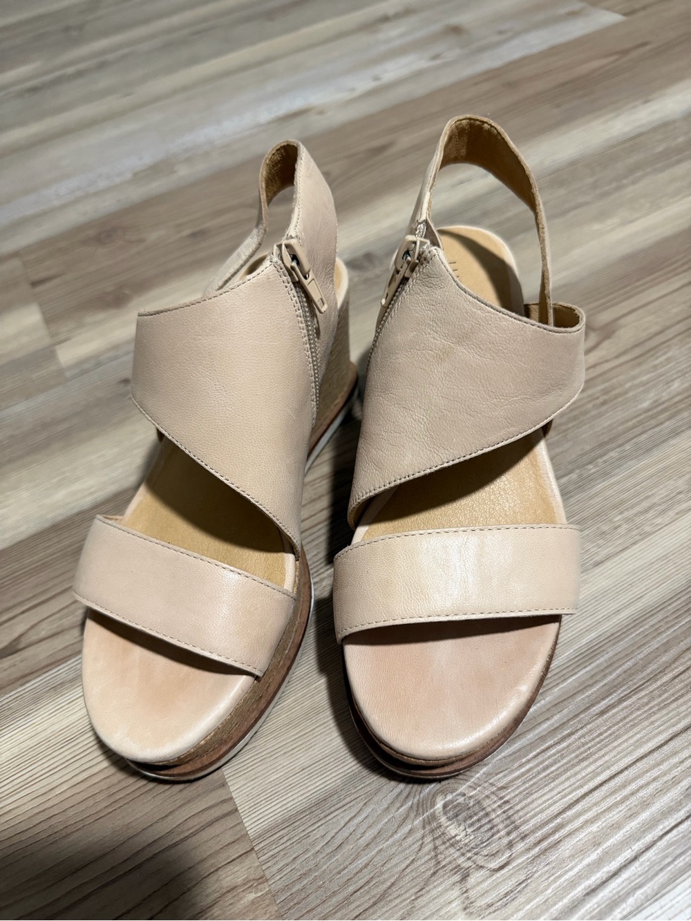Lucky Brand Beige Leather Wedge Sandals
